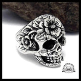 Bague Biker Crâne Fleuri