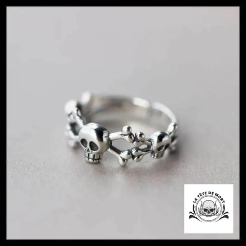 Bague Crâne Femme En Argent