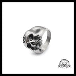 Bague Crâne Sombre (Acier)