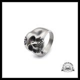 Bague Crâne Sombre (Acier)