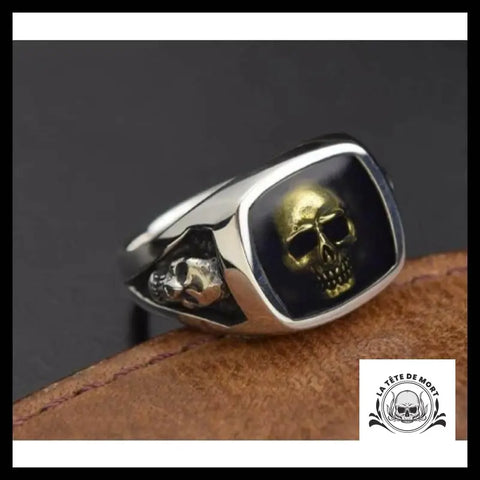 Bague Tête de Mort En Argent