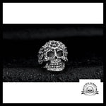 Bague Tête de Mort Fleurie (Acier)
