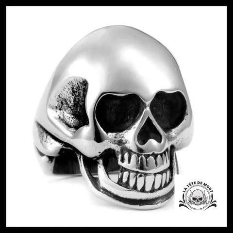 Bague Tête de Mort Yeux en Cœur