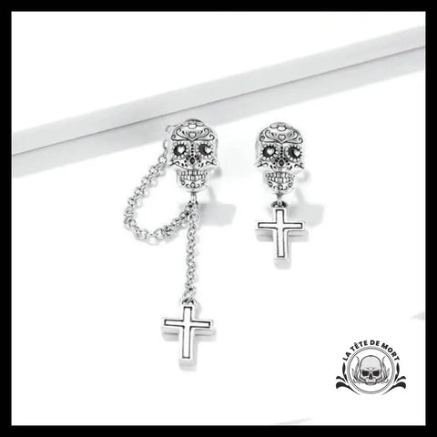 Boucles D’oreilles Tête de Mort Pendentif Croix