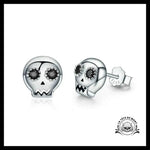 Boucles D’oreilles Tête de Mort Stylées en Argent