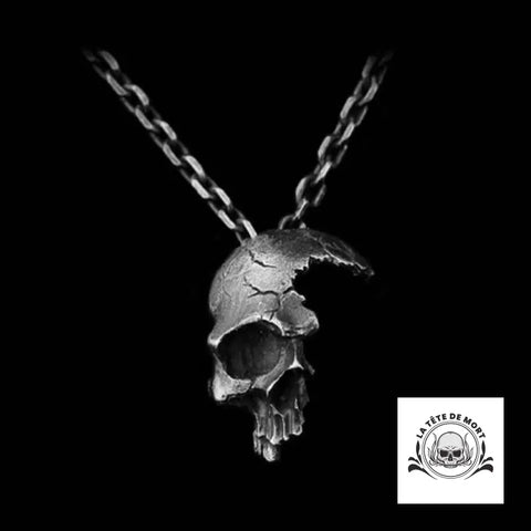 Collier Tête de Mort Crâne Fracasse