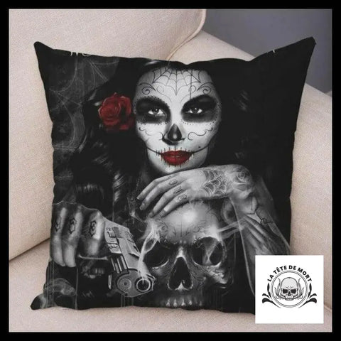 Housse de Coussin Tête Mort Flingue