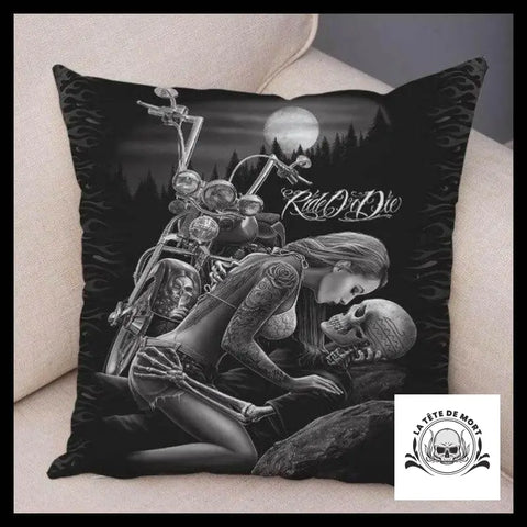 Housse de Coussin Tête Mort Moto Nuit Sombre