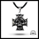 Pendentif Croix de Fer (Cuir)