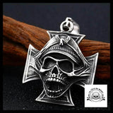 Pendentif Croix de Fer (Cuir)